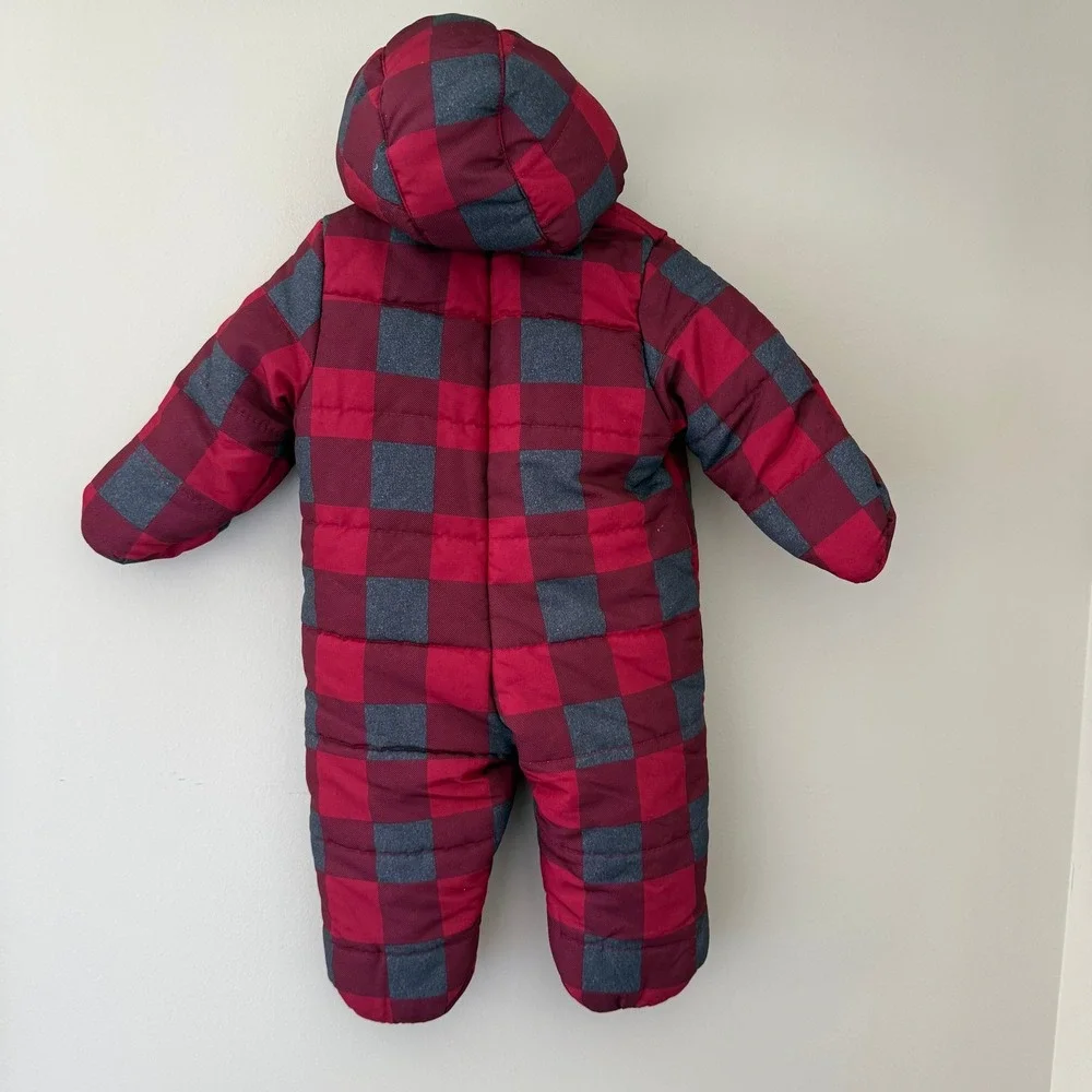 OshKosh Bgosh Baby 3/6M Red Grey Buffalo Plaid Fleece‎ Lined Hooded Pram Bunting